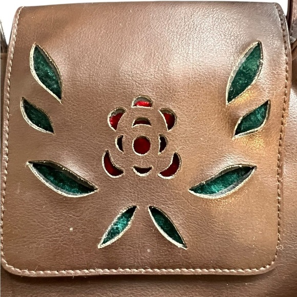 Cutout leather shoulder bag - Gem Renato Belstra Leather Tote Bag Brown Floral Cutout Shoulder Bag